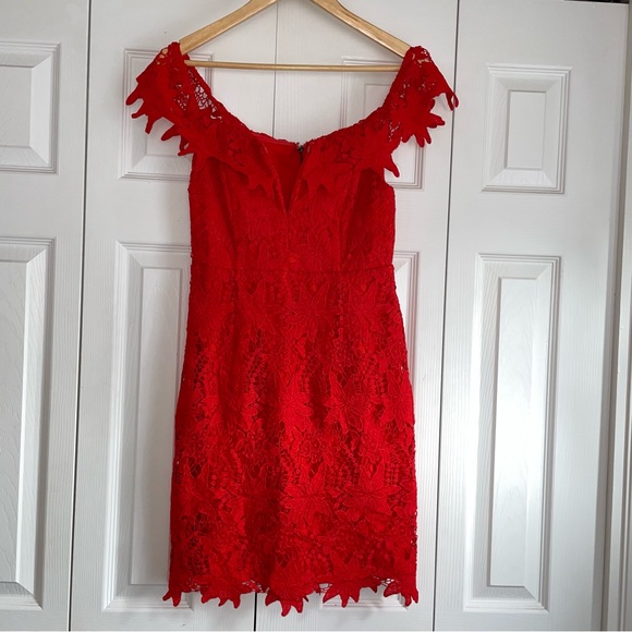 ASTR THE LABEL RED DRESS  SIZE M - Picture 2 of 14